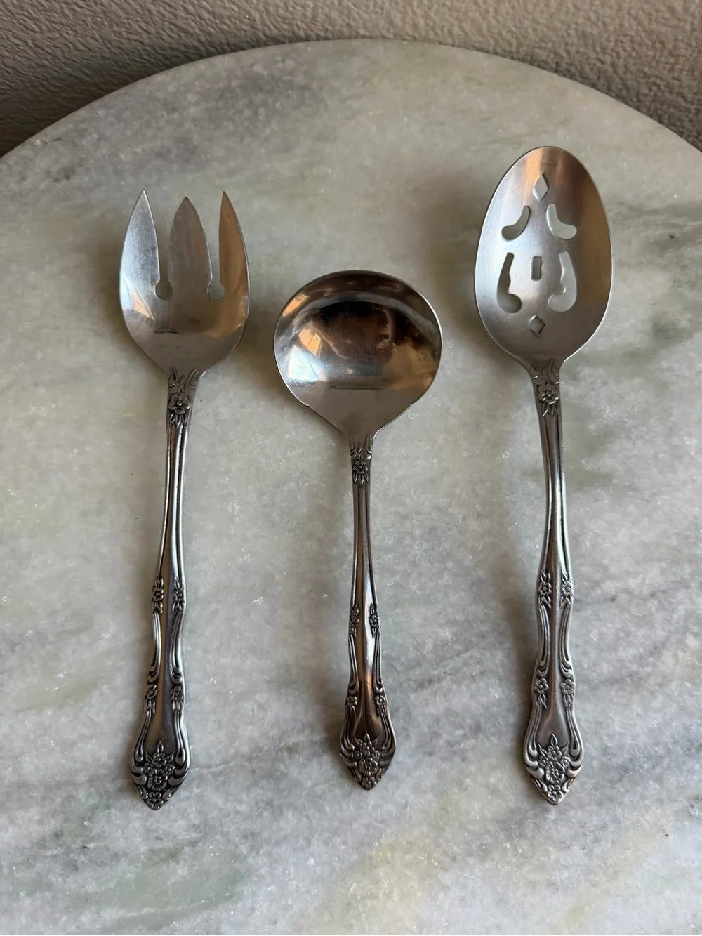 Rogers DREAM ROSE Stainless Steel Flatware Elegant serving set